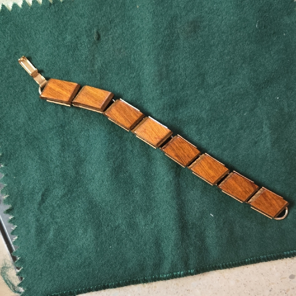Vintage Wood Link Bracelet